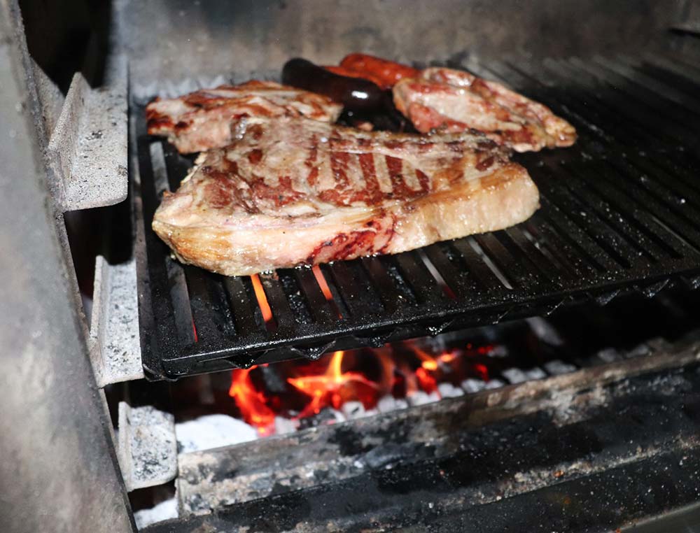 Mesón Haraiçel carne a la brasa